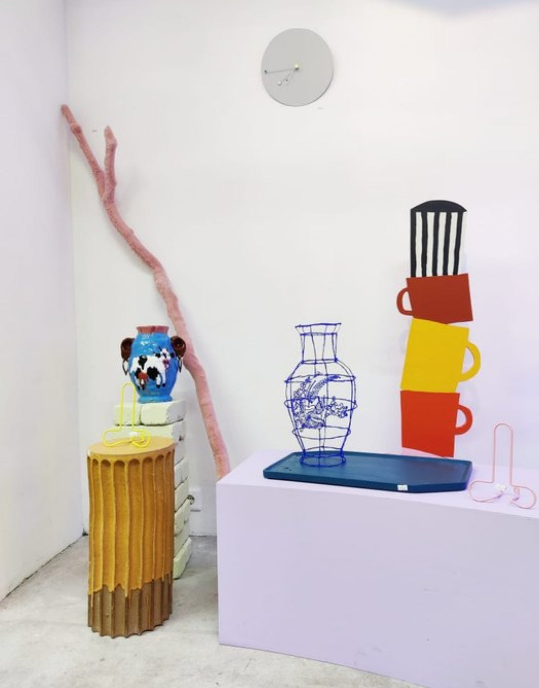 Vase with flowers - Blue