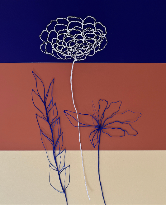 Blue leaves + white flower + blue flower