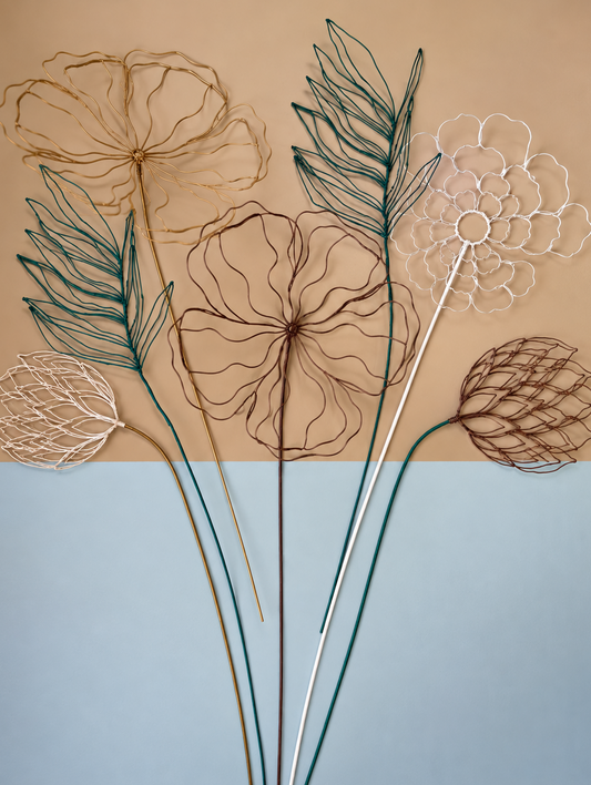 Warm Design Bouquet – 7 Flowers