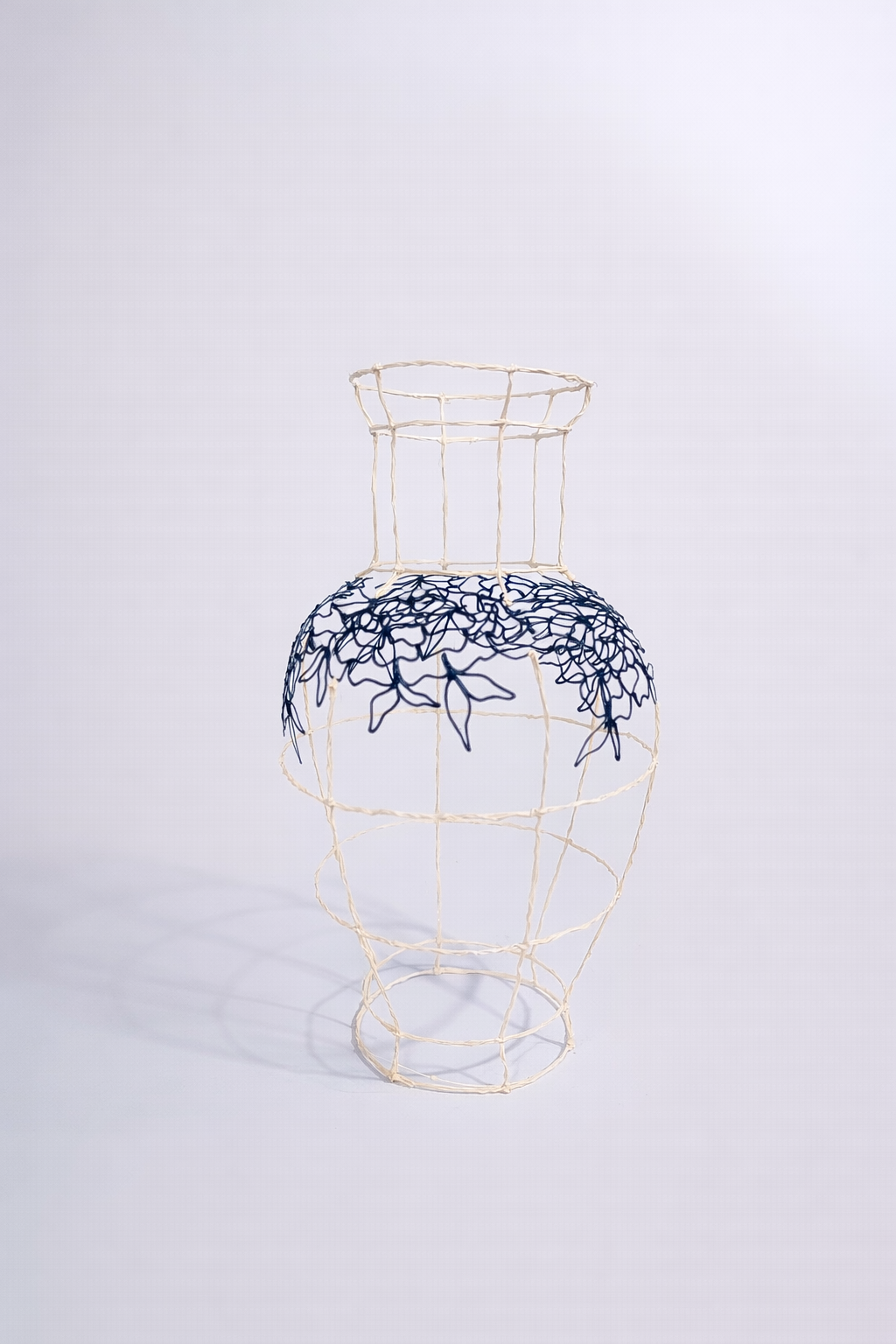 Voeg een vaas toe aan je bloemen | Tijdelijke showroom modellen | ✨ Last 2 Pieces Available